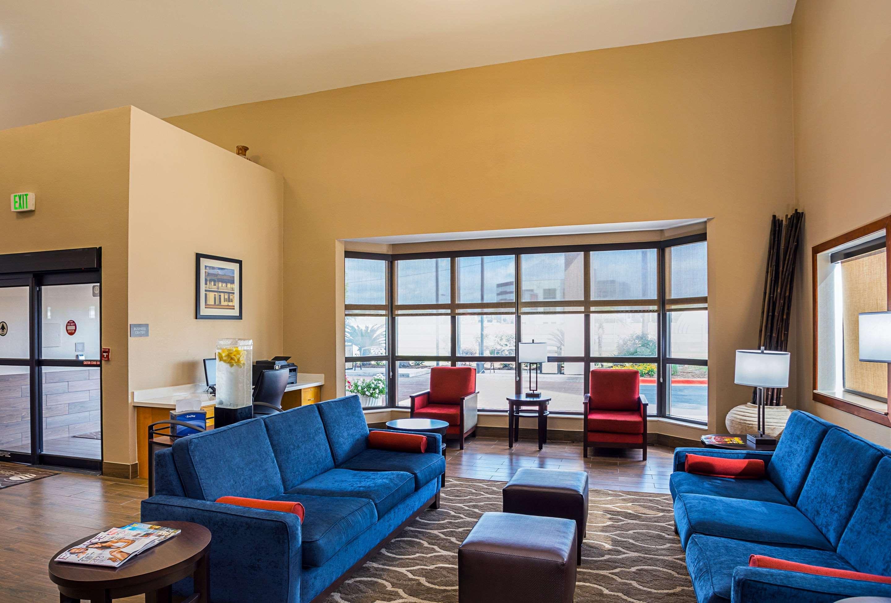 Comfort Inn University Area Baton Rouge Exterior photo